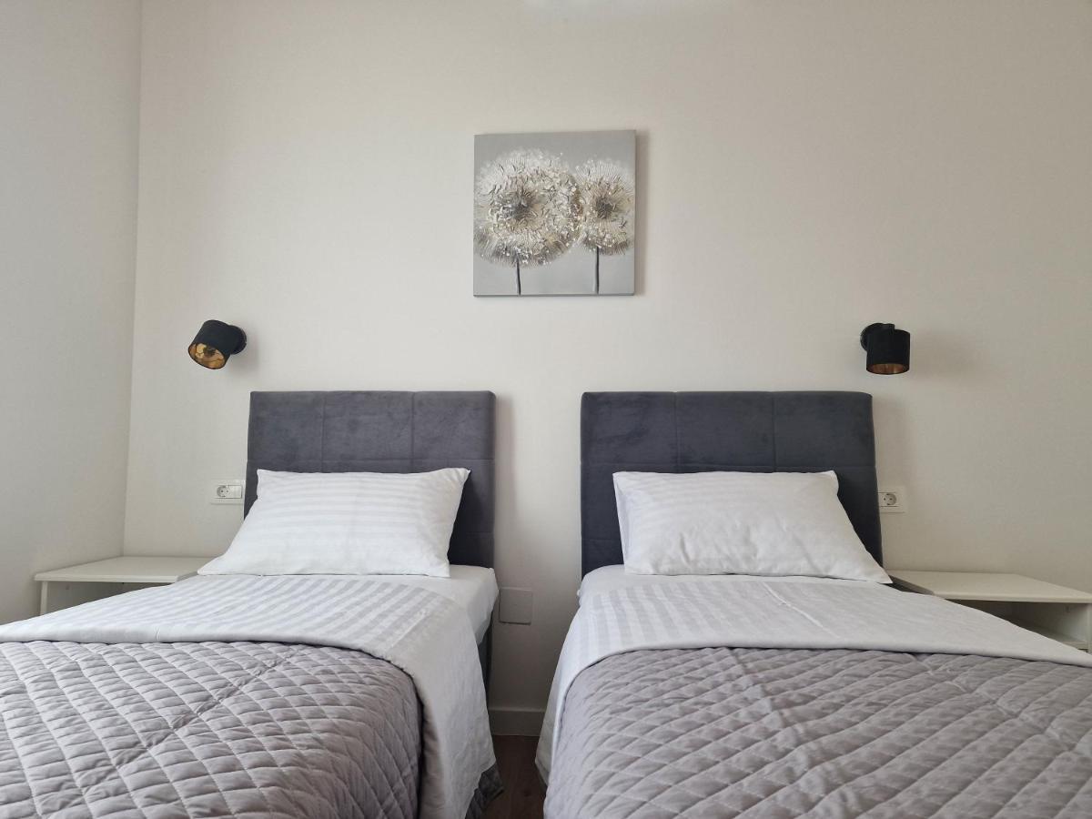 Apartments Miamare Primošten Екстериор снимка