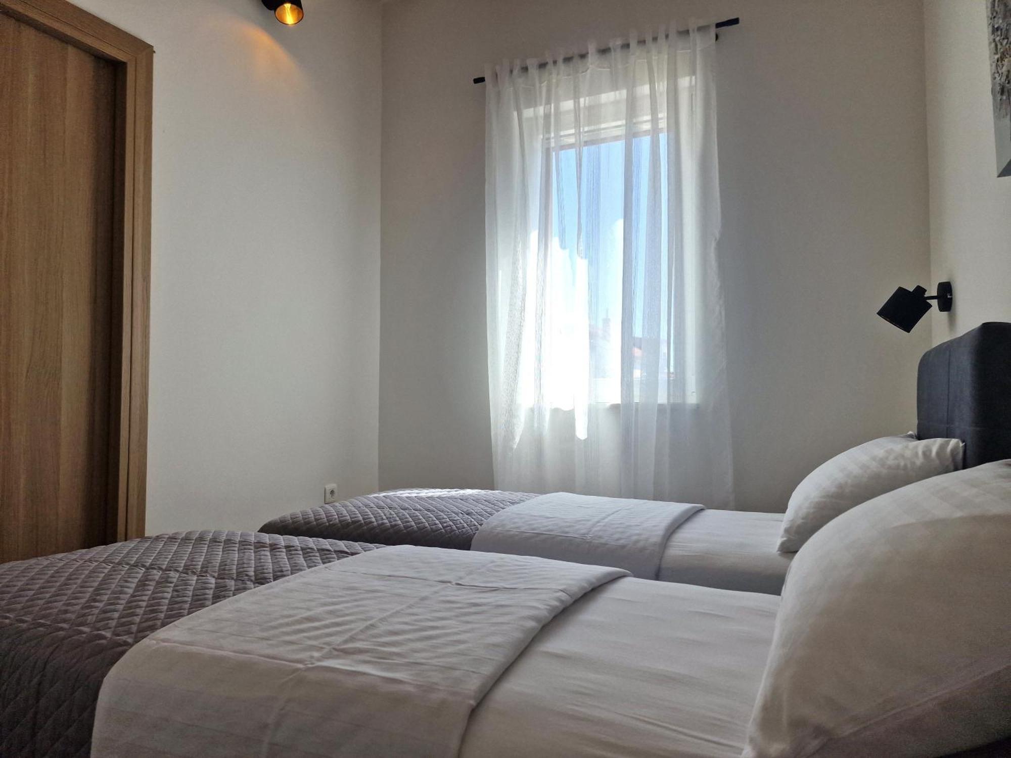 Apartments Miamare Primošten Екстериор снимка