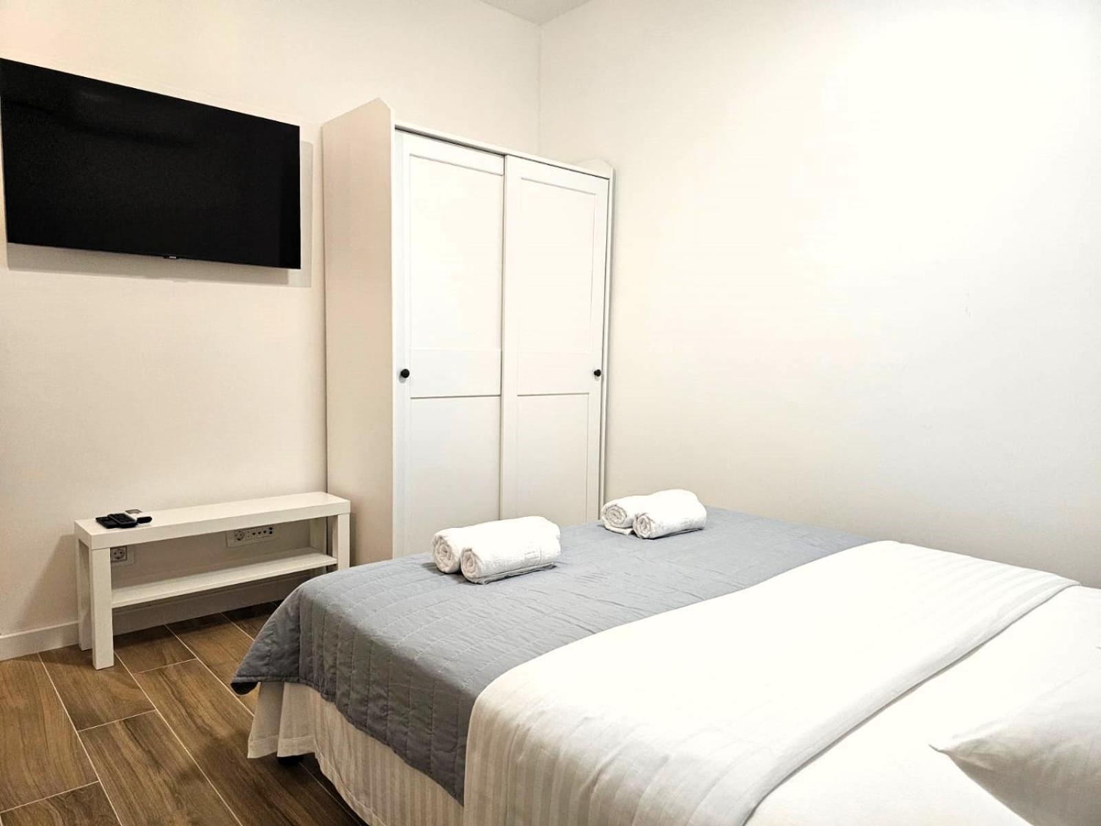 Apartments Miamare Primošten Стая снимка