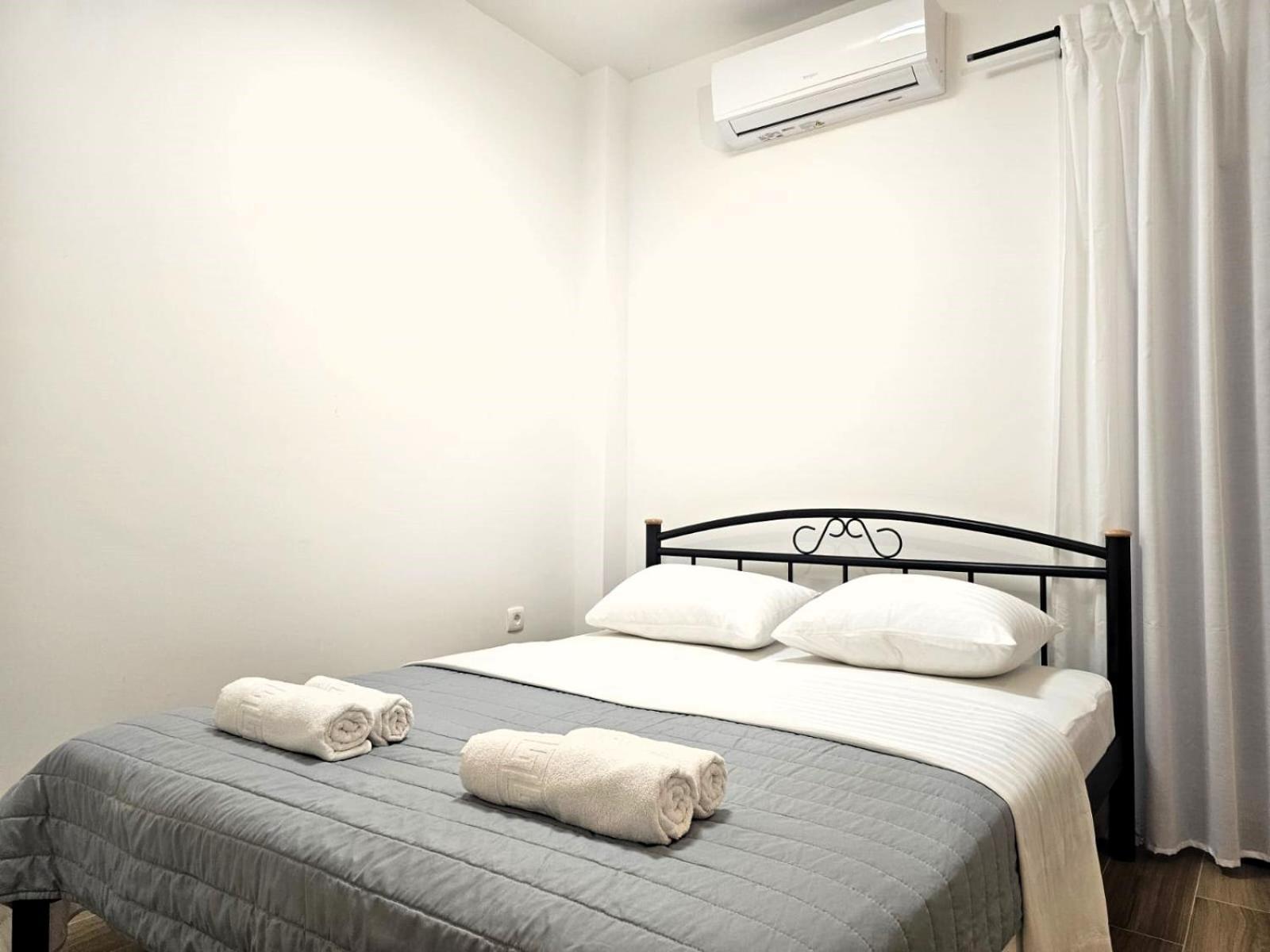 Apartments Miamare Primošten Стая снимка