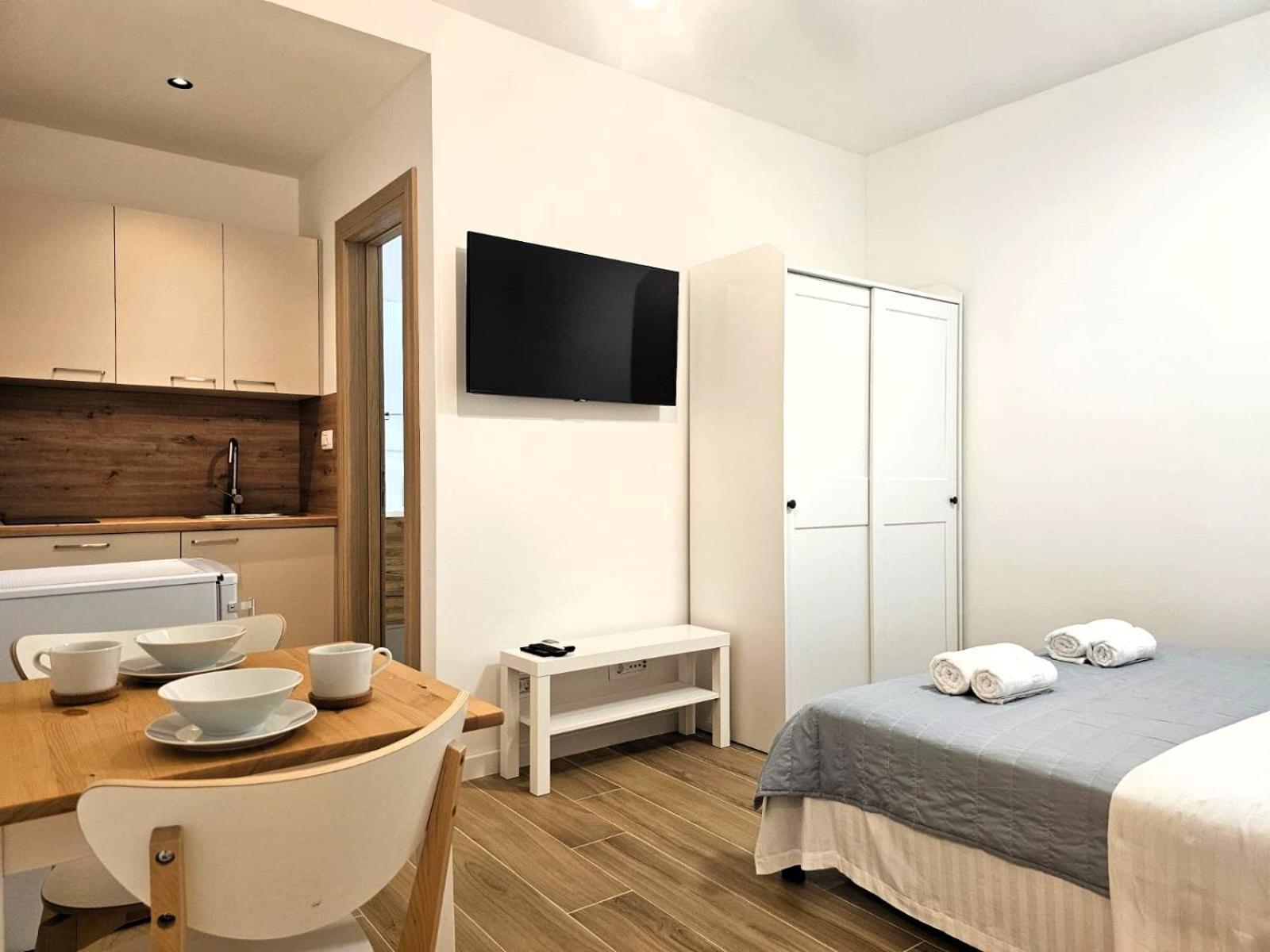 Apartments Miamare Primošten Екстериор снимка