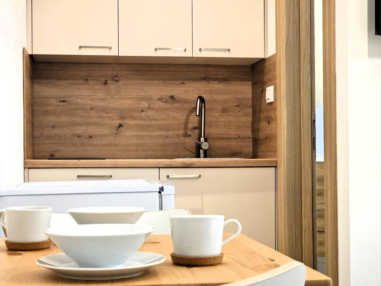 Apartments Miamare Primošten Стая снимка