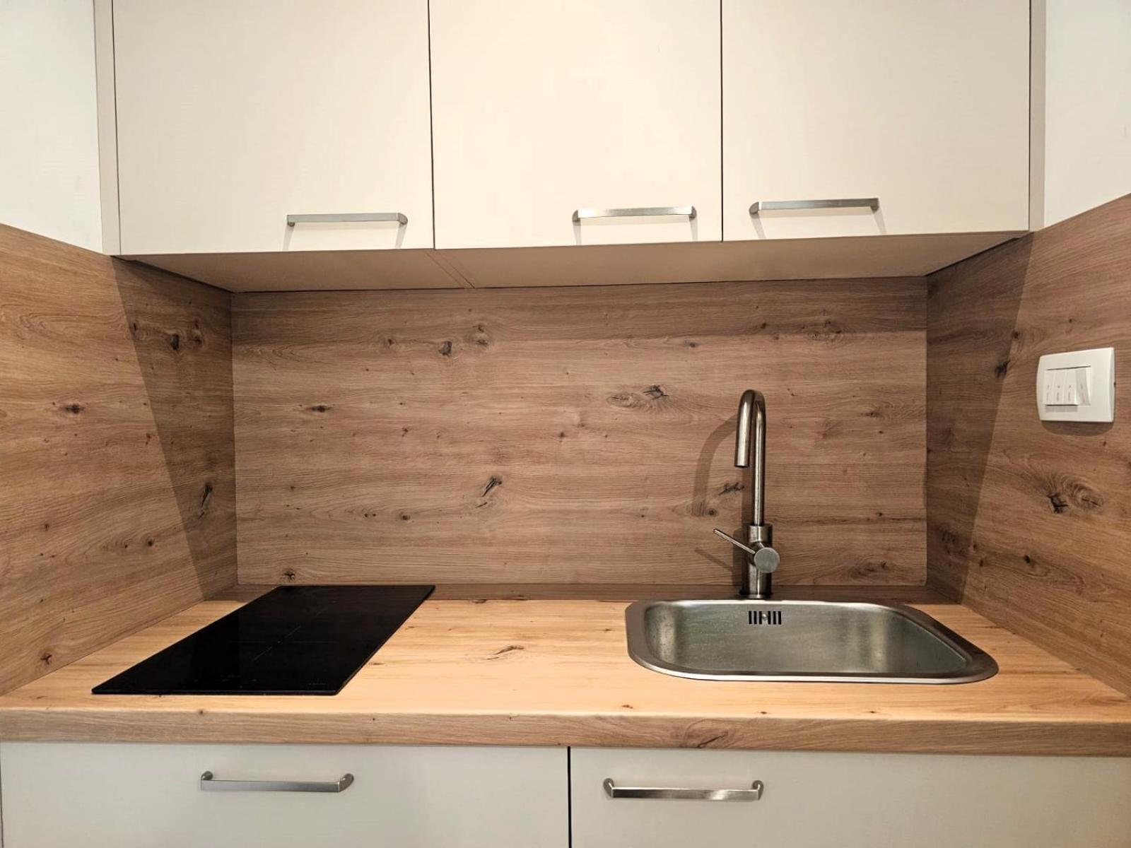 Apartments Miamare Primošten Стая снимка