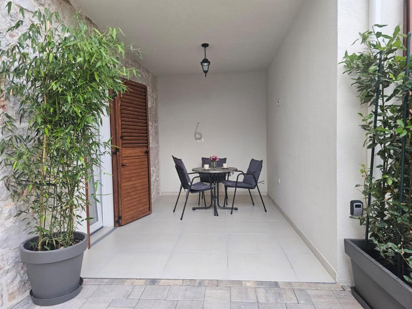 Apartments Miamare Primošten Стая снимка
